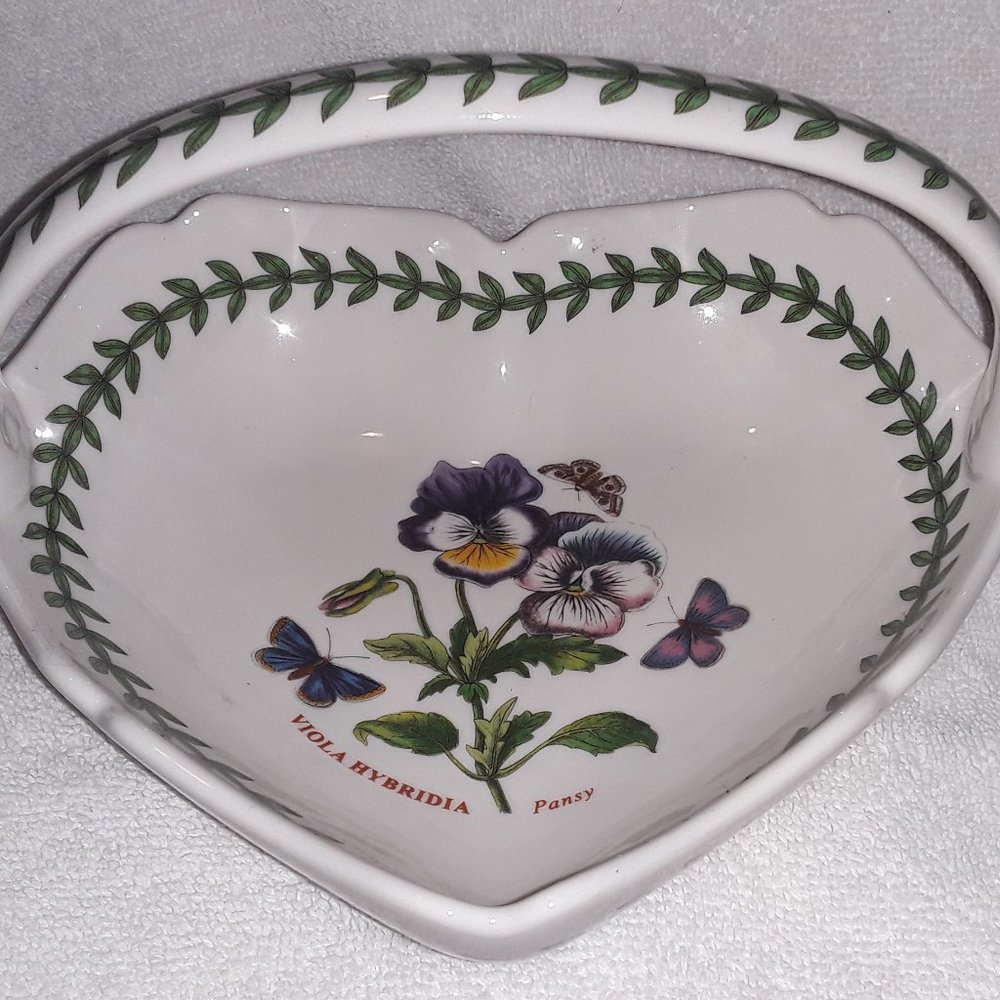 Portmeirion Botanic Graden Handle Dish.  Made in 1980's.